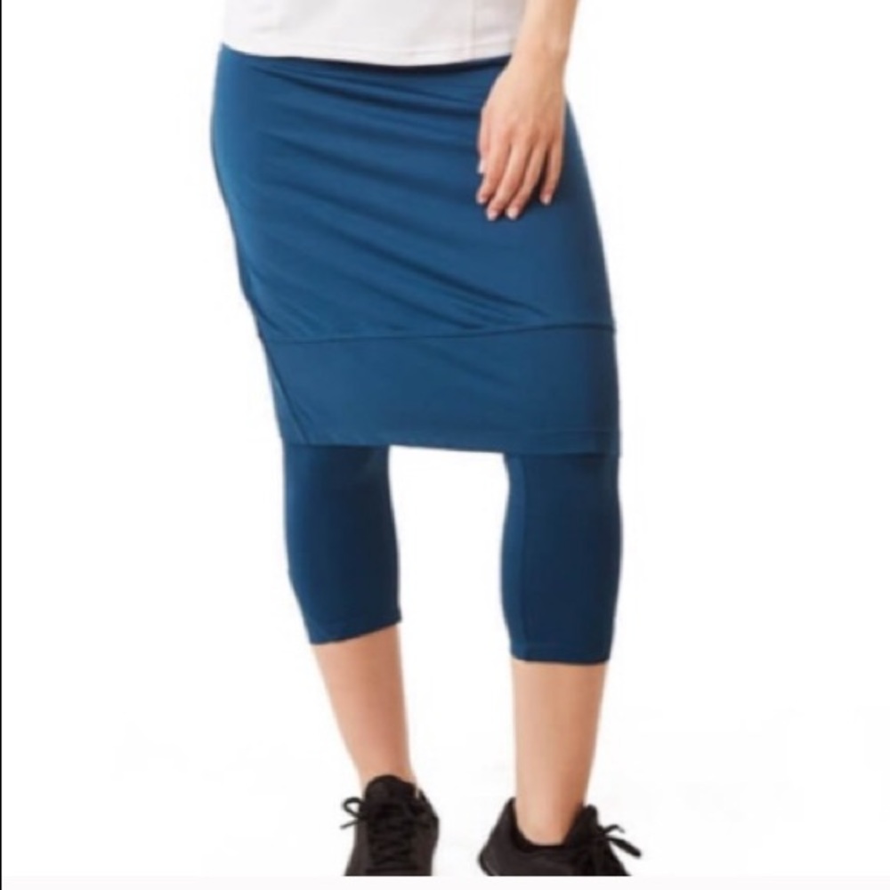 Snoga Athletic Skirt✨✨✨✨